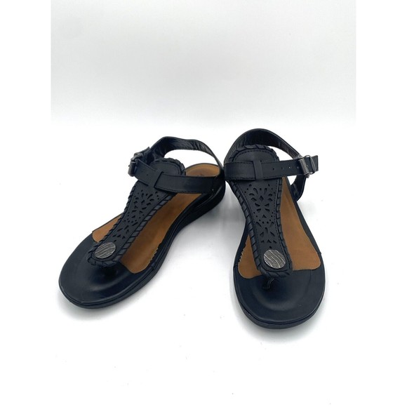 Pierre Dumas Size 9 KORI 3 Faux Black Leather Thong Sandals Ankle Strap EUC - Picture 1 of 8